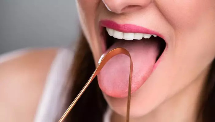دلایل-تمیز-کردن-زبان