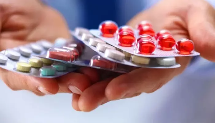 مراقبت های بعد از ایمپلنت دندان